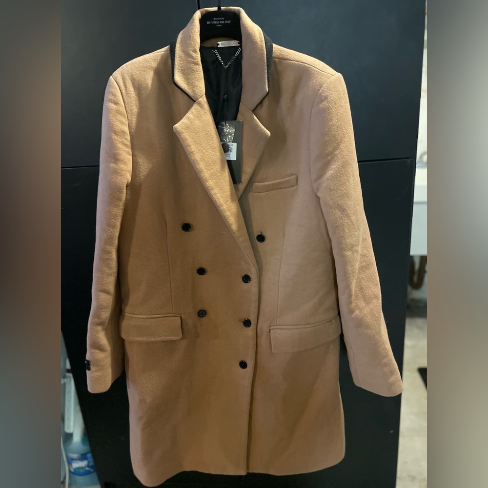Criminal Damage Men’s full length TROTTER coat. Camel color Wool Size Large New.